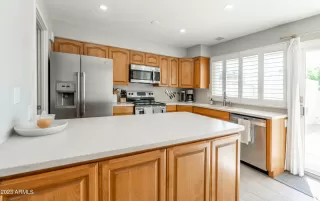 Photo #5: 6550382 Listing