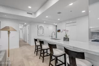 Photo #2: 6550456 Listing