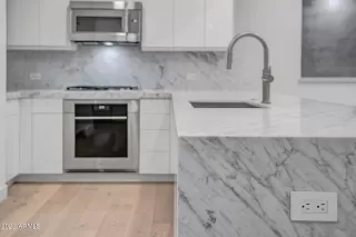 Photo #5: 6550456 Listing