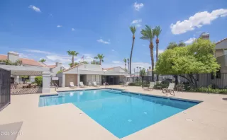 Photo #2: 6550471 Listing