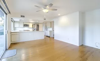 Photo #2: 6550645 Listing 