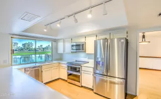 Photo #5: 6550645 Listing 