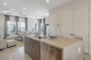 Photo #5: 6550723 Listing 