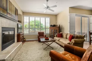 Photo #5: 6550906 Listing