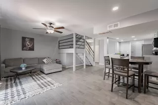 Photo #2: 6550990 Listing