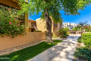 Photo #2: 6551118 Listing