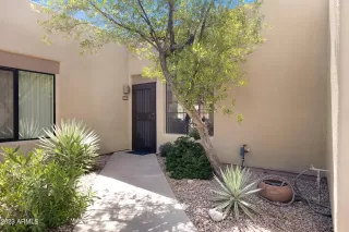 Photo #2: 6551208 Listing