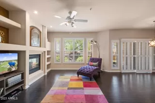 Photo #2: 6551704 Listing