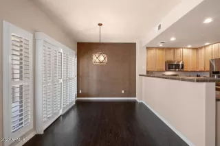 Photo #5: 6551704 Listing