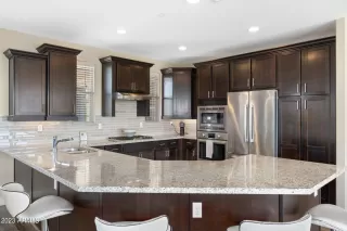 Photo #5: 6551764 Listing