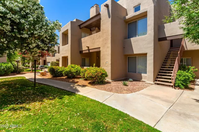 MLS: 6551810 Condo For Sale