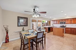Photo #2: 6551852 Listing