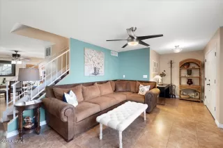 Photo #3: 6551852 Listing
