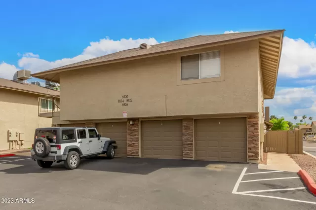 MLS: 6552043 Condo For Sale