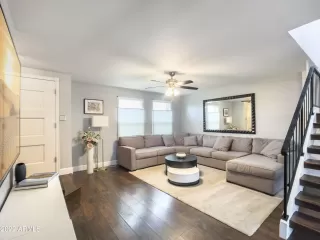 Photo #3: 6552070 Listing