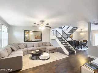 Photo #4: 6552070 Listing