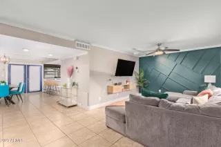 Photo #5: 6552074 Listing