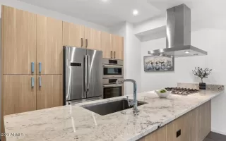 Photo #4: 6552163 Listing