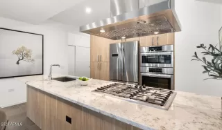 Photo #6: 6552163 Listing