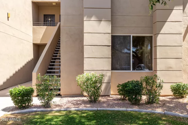 MLS: 6552306 Condo For Sale