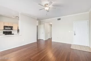 Photo #3: 6552306 Listing