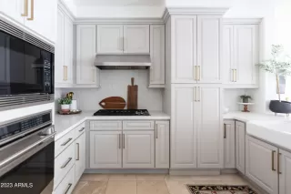 Photo #2: 6552361 Listing