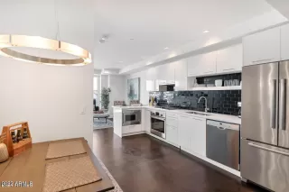 Photo #4: 6552376 Listing