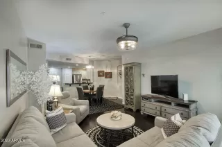 Photo #3: 6552400 Listing