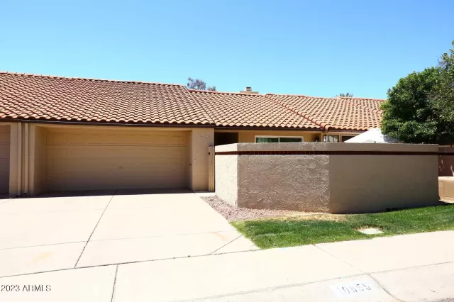 MLS: 6552473 Condo For Sale