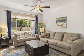 Photo #2: 6552515 Listing