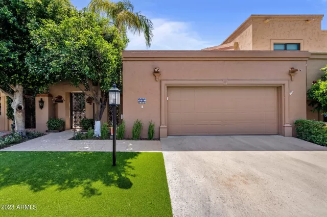 MLS: 6552521 Condo For Sale