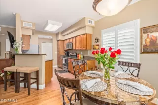 Photo #3: 6552620 Listing