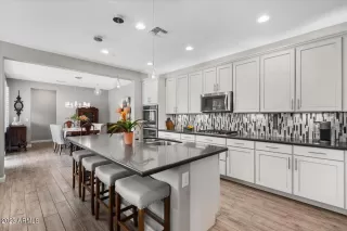 Photo #1: 6552889 Listing