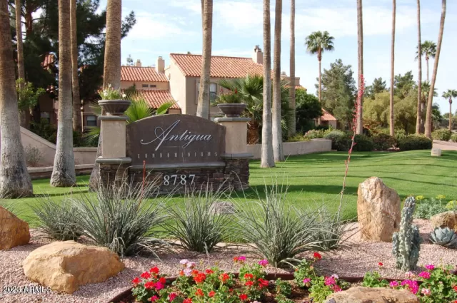 MLS: 6553047 Condo For Sale