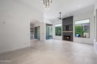 Photo #6: 6553087 Listing