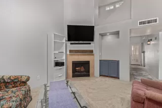 Photo #4: 6553175 Listing