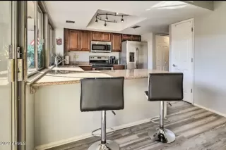 Photo #6: 6553512 Listing 