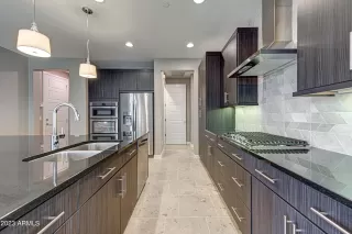 Photo #6: 6553608 Listing 