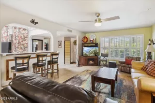 Photo #6: 6553918 Listing 