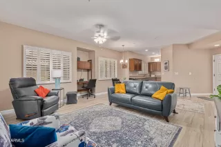 Photo #2: 6553990 Listing 