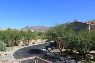 Photo #1: 6554000 Listing