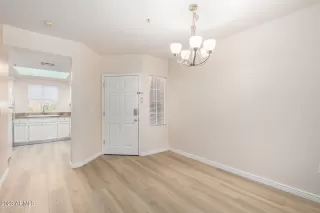 Photo #3: 6554213 Listing