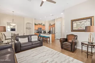 Photo #3: 6554448 Listing