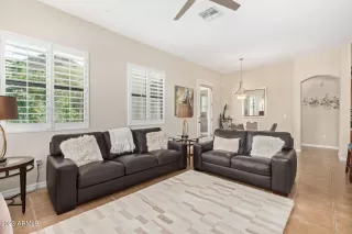 Photo #4: 6554448 Listing