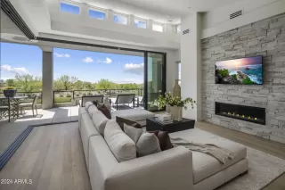 Photo #6: 6554592 Listing