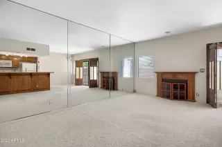 Photo #6: 6554876 Listing 