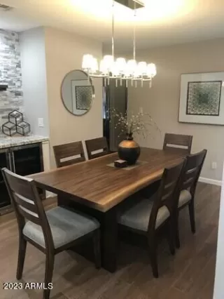 Photo #6: 6554896 Listing