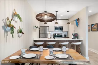 Photo #6: 6554959 Listing