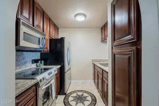 Photo #4: 6555208 Listing