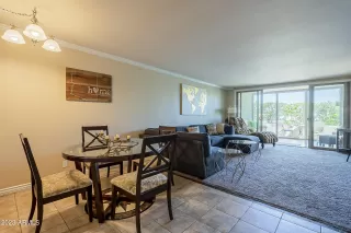 Photo #6: 6555208 Listing